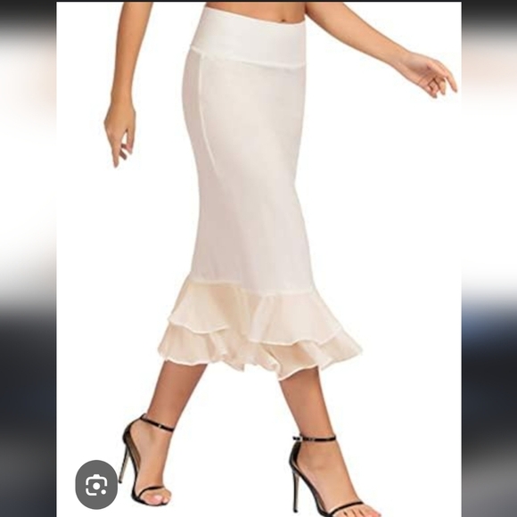 Grace Karin Dresses & Skirts - Grace Karin Skirt with Ruffle Hem